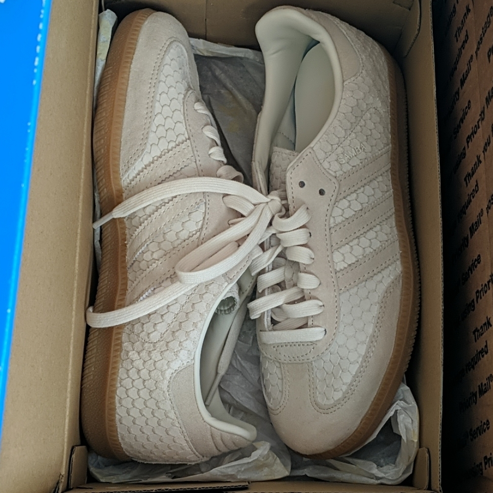 New Adidas OG Chalk White Samba Leather